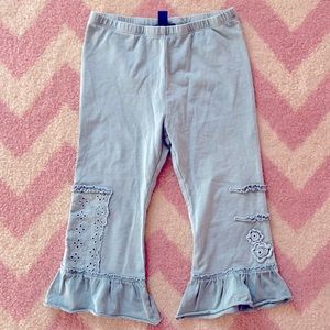 Naartjie Capri pants with ruffle